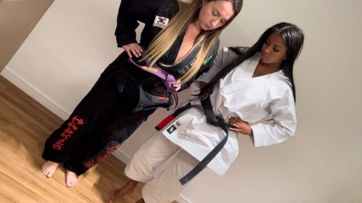 Princess H.k Feet - Princess Hello Kitty - Session Before Jiu-Jitsu Training (720p)