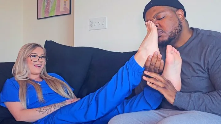 Ets Foot Productions - Smelling Nurse Phoenix Sweaty Feet