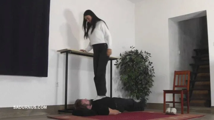 Sadurnus - Slave under the feet of Mistress Natasha wmv Sock B