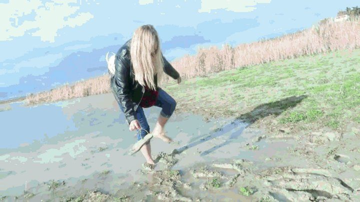 Princess Of Volcanoes - A Walk Through the Muddy Swamp WMV