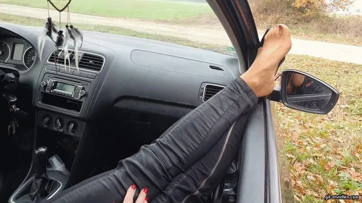 Helenas Feet High Heels Tights Legs - Shoe thief sniffs my dirty feet at the car wmv 1280 x 720