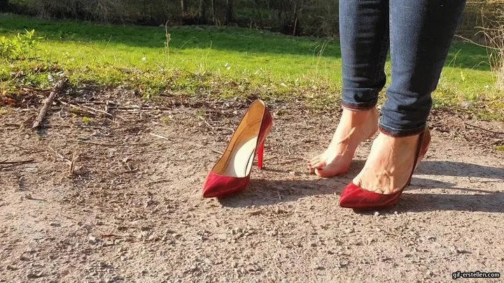 Helenas Feet High Heels Tights Legs - walking barefoot in red Louboutins with dirty feet wmv 1280 x 720