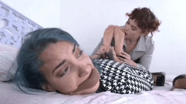 Fetish 4 Mobile - Too passionate about feet #33 ( FOOT WORSHIP ) ( WMV - MOBILE VERSION )