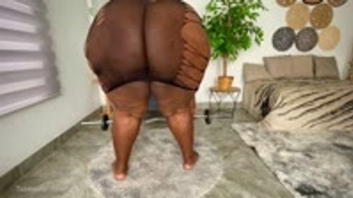 Tabbys Ebony Assss - Big Booty Power Farts – Curves, Cardio & Cheeky Little Surprise!