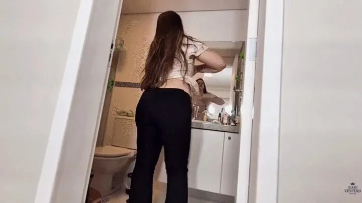 Babiventurafetish - My farting routine after a day at the office By Isabelita Cam Babi