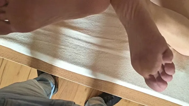 Myboobsparadise - Busty MILF Shione Cooper teased my dick under Jeans by her Feet