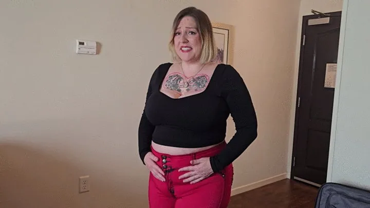 Missrubyfarts - Break Time Blasts in Red Jeans