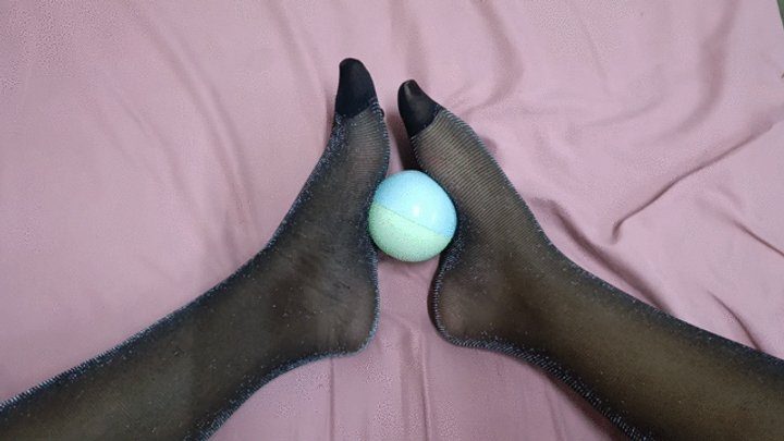 Goddess Foot Fetish - Playing with a ball in my pronounced arches with pantyhose (5)