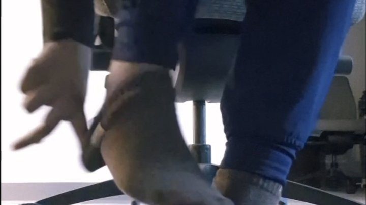 Bae Soles - Caught at Work? Barefoot Tease Under the Desk