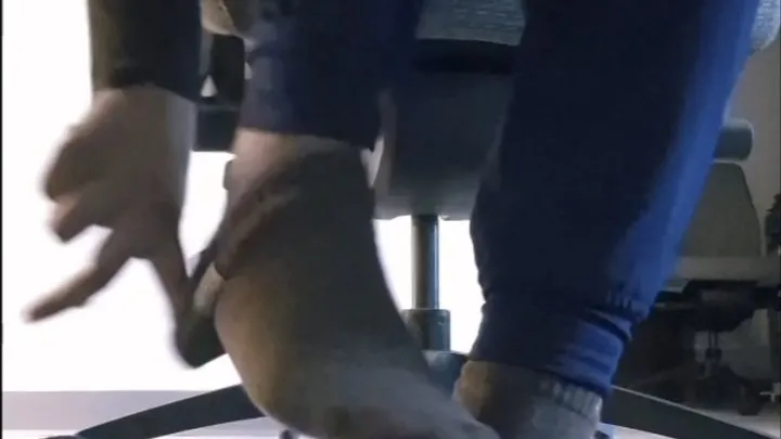 Bae Soles - Caught at Work? Barefoot Tease Under the Desk