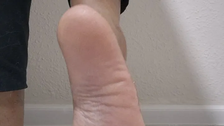 Bae Soles - Giantess Soles Dominate My Helpless Footboy
