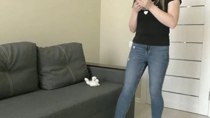 Walhalla Street - Sitting on a teddy bear on the couch, farting on it, and ignoring it MP4 FULL HD 1080p
