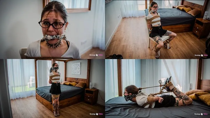 Bondage Kitties - Hacker Binds Secretary for Data Heist - Spanish (sub:English) - MP4, FULLHD 1080