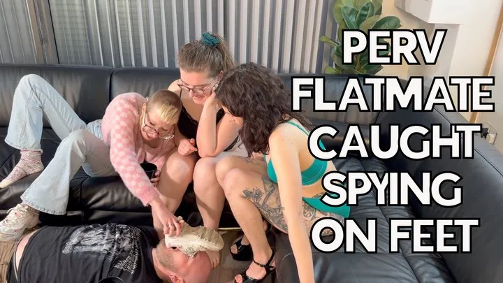 Hunter Bradley - Pervert Flatmate Caught Spying On Feet