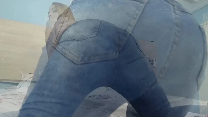 Scarlet Fart Fetish - Redhead farting deliciously in jeans for you CLIP 2 by Nicolle Romanofe cam full hd