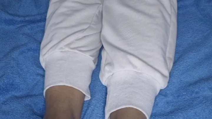 Bae Soles - Ignoring You and Rubbing My Dry Soles
