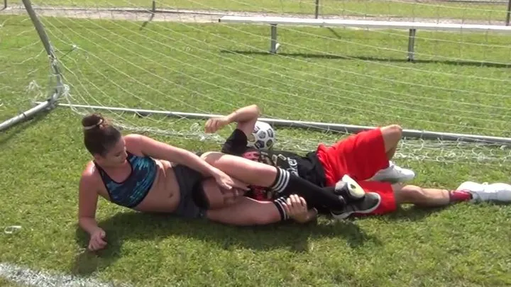 Grappling Girls In Action - GGSoccerScissors4 -mp4