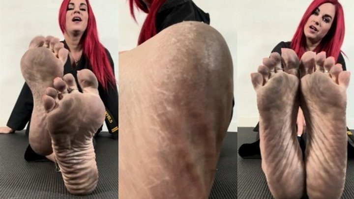 Foot Mode Mixed Fights - Big Dirty Karate Feet