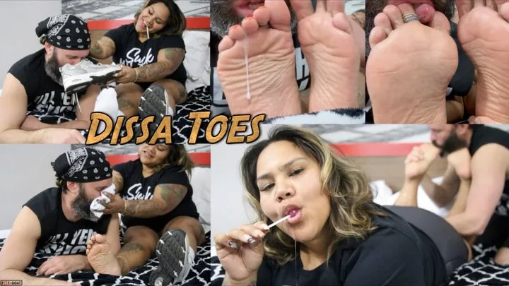 Feet Goat - DissaToes makes creepy gym partner lick her sweaty stinky feet clean!