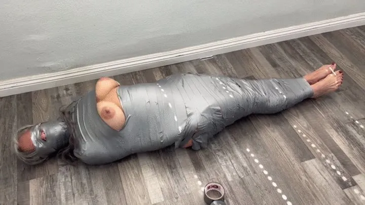 Luna Darling Bondage - Mummified and Thoroughly Gagged in the Empty House, Part 5 -avi