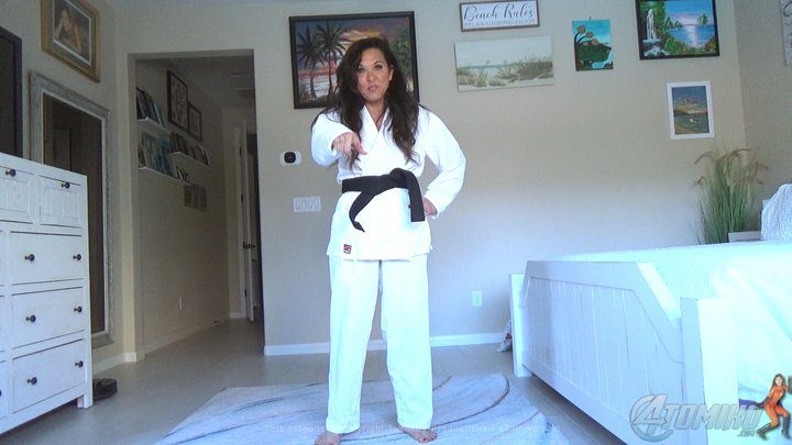 Tomiko's Fetish Store - KARATE FOOT JOI - HD