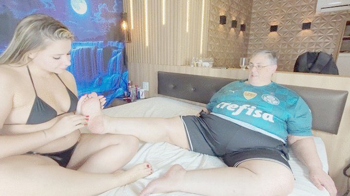 Male Domination Real Mf - MASSAGE, LICK AND SUCK MY BIG FEET - - BY ISABELITA & RENATO COLOSSOS - FULL CLIP HD