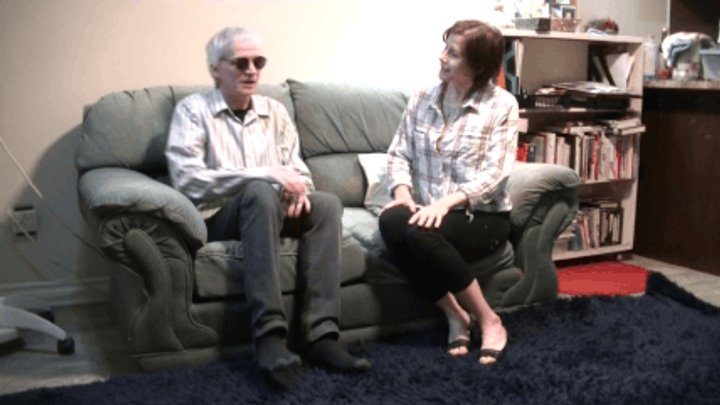 She Licks His Feet - Anita's invitation (HD)