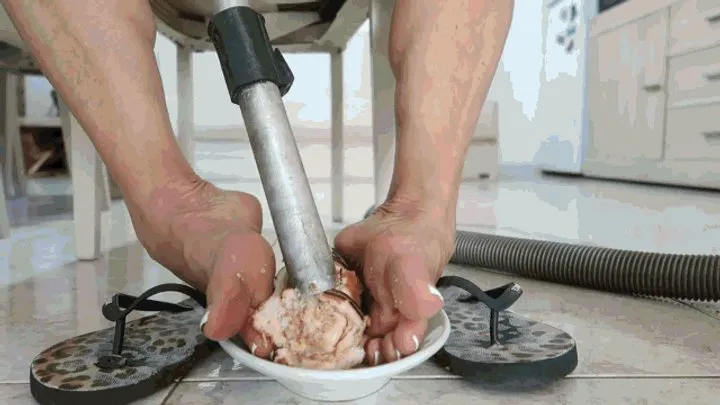 Princess Of Volcanoes - Regular cleaning in flip-flops, part 2, food MP4