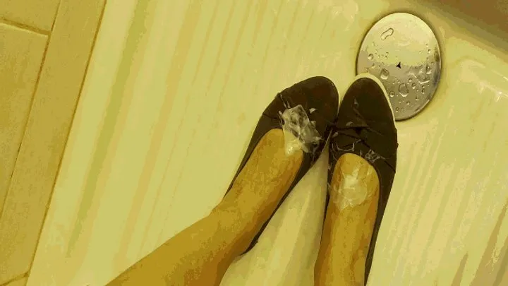 Bonnie And Clyde - Cum on my ballet flats-WMV