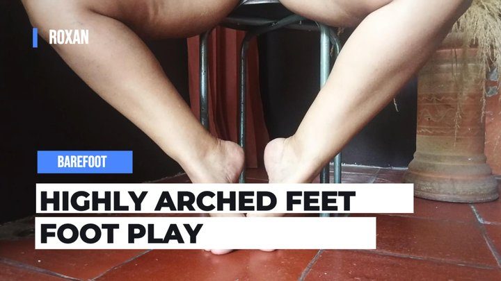 Goddess Foot Fetish - Beautiful and sensual feet with majestic pronounced arches (3)