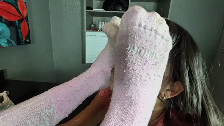 Fetish Factory Brazil Foot Fetish - Making my maid nauseous with the bad smell of my feet, socks, and sneakers - By Ariel - Clip 3