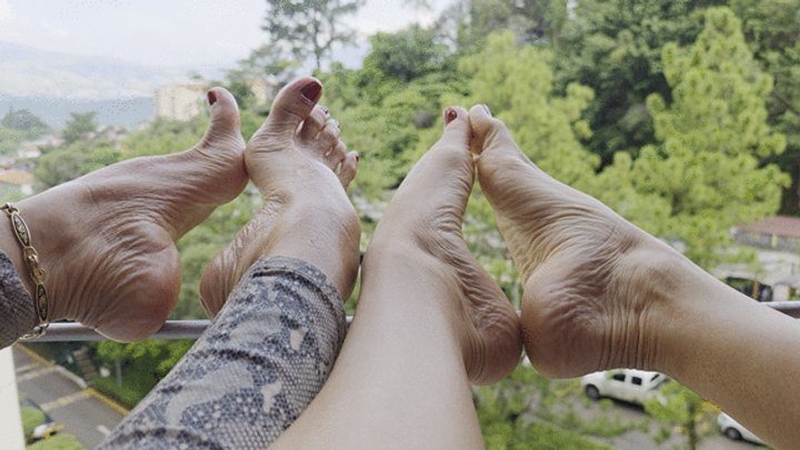 Foot Fetish Paradise - The Goddesses of the Highly Arched Feet by Milah and Katherine