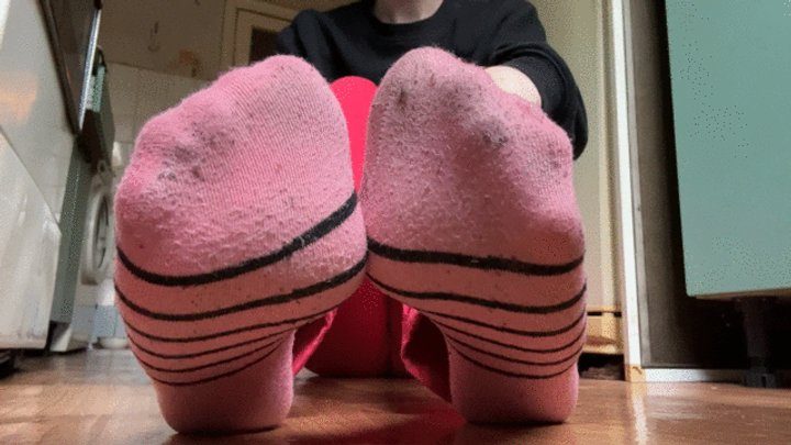 Kathrynnegoddessfeet - Dirty socks removing