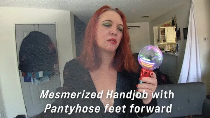 All About Eve - Mesmerized handjobs with Pantyhose feets Forward 3