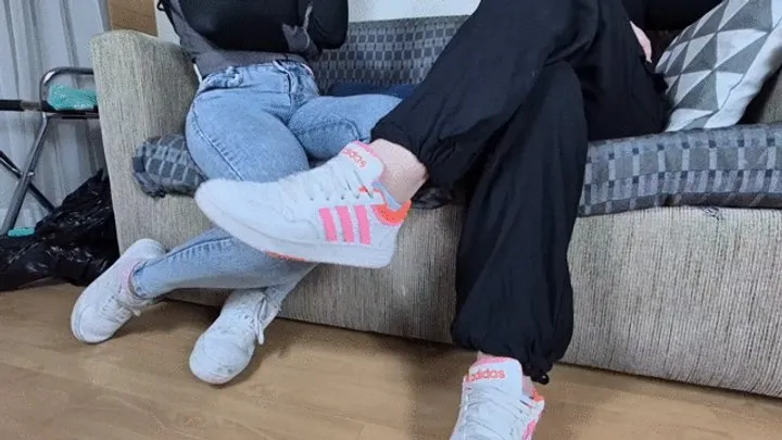 Fetish Factory Brazil Foot Fetish - MY MALNOURISHED NEIGHBOR BEING PUNISHED BY SMELLING THE BAD ODOR OF MY FEET - BY GABRIELA BLOND - CLIP 1