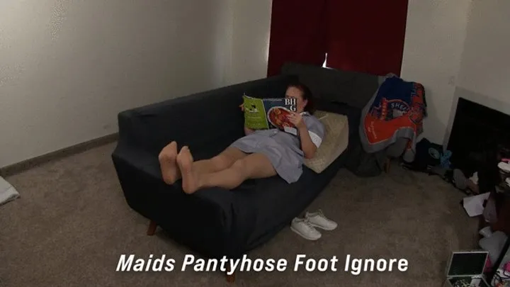 All About Eve - Maids Pantyhose feets Ignore 2