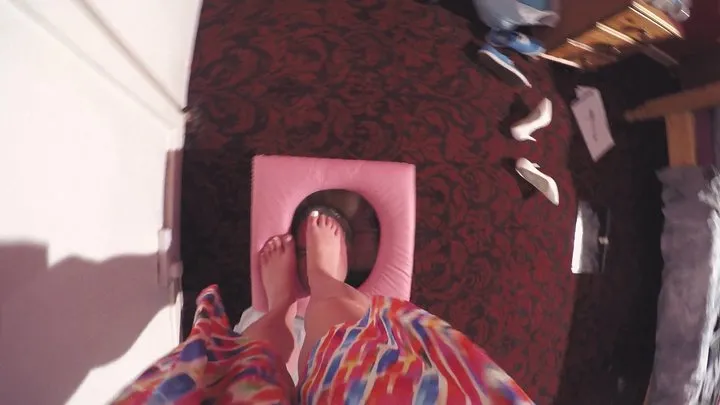 Amy Squirrel - Face Trampling POV