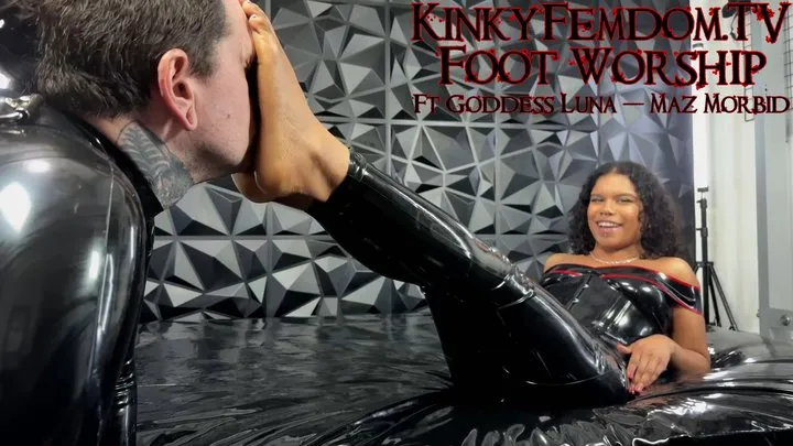 Kinky Femdom - Foot Worship and Gagging 4k ft Luna Law Slave Maz Morbid