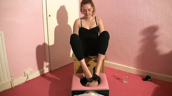 Sophie Girl - Sophie's Heels & Feet