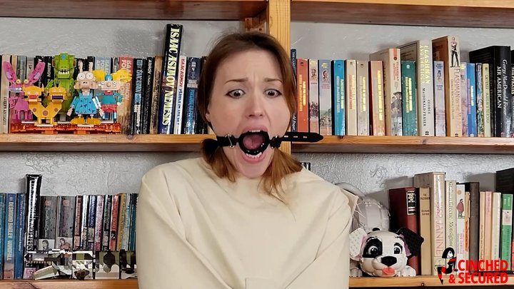 Cinched And Secured - Cara Day's Magic Strait Jacket Woes! (WMV Format)