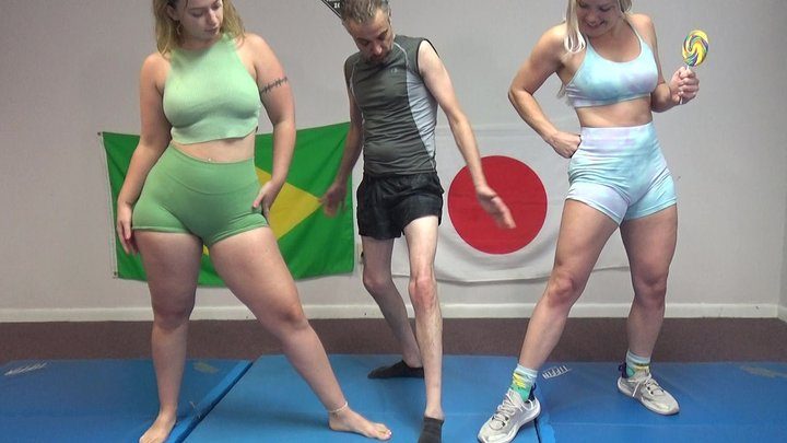 Grappling Girls In Action - GGCurvy247 Grappling Girls In Action - GGCurvy247