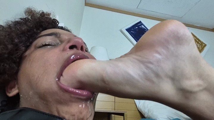 Fetish Factory Brazil Foot Fetish - HEAVY FOOT GAGGING WITH MUCH VOMIT - BY ANA AYUMI - CLIP 5