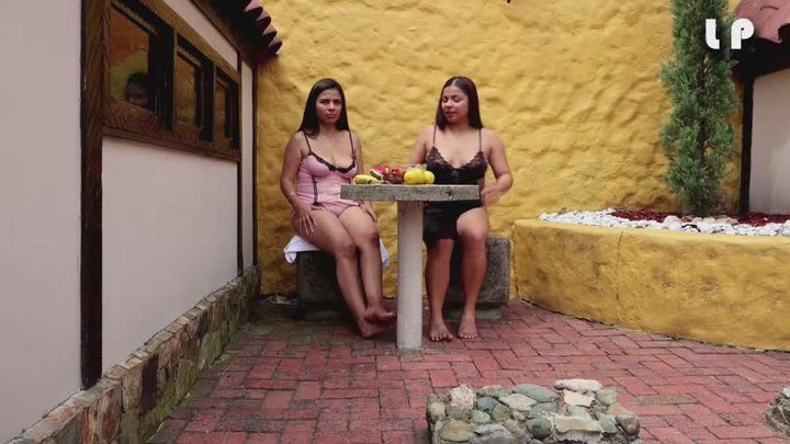 Latin Princesses - Dirty Feet Humiliation Bundle Outdoor Crushed Food Worship