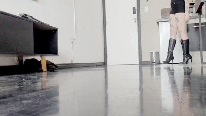Fetish Factory Brazil Foot Fetish - SWALLOW MY PERFECTS TO THE HEEL -- BY AMY ADAMS - CLIP 1