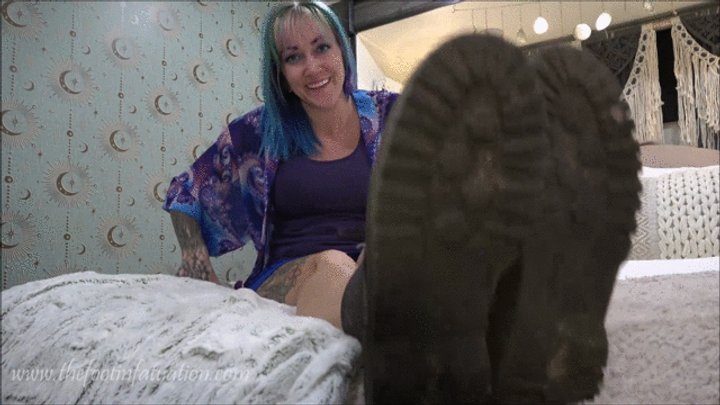 My Fetish Girls - Completely owned by Taylor's sweaty socks and feet