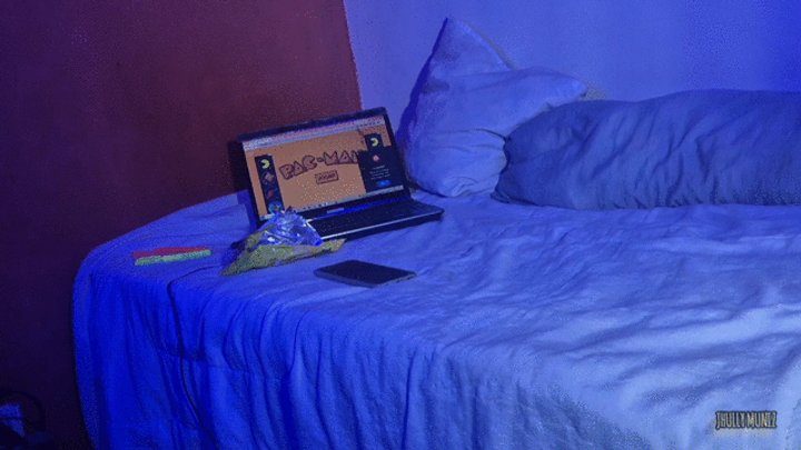 Jhully Muniz - Gamer Girlfriend Playing Pac-Man and Farting in Pajamas - by Anita Perverse - Part 1